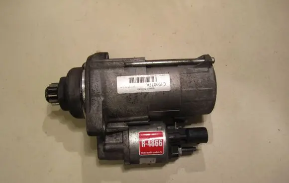 Volkswagen Golf V Starter motor C199077A