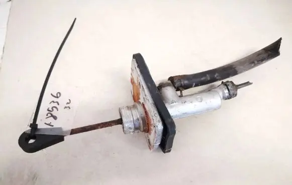KIA Ceed Clutch master cylinder