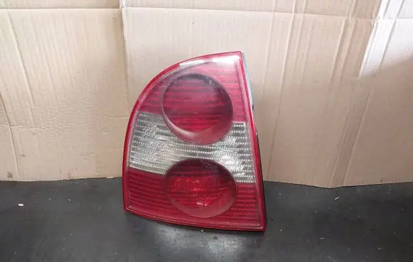 Volkswagen PASSAT B5.5 Rear/tail lights 3B5945095AE