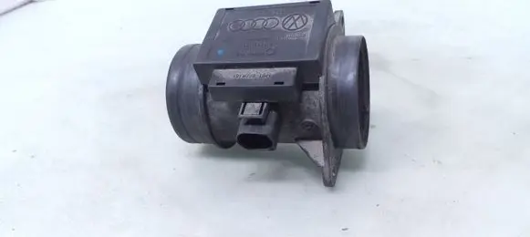 Volkswagen PASSAT B4 Mass air flow meter 074906461 71822101