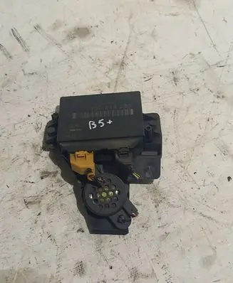 Volkswagen PASSAT B5.5 Parking PDC control unit/module 3B0919285