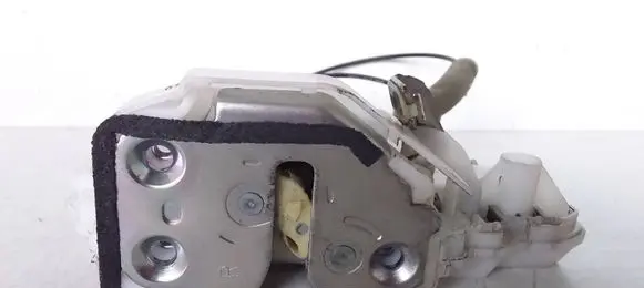 Honda Civic Front door lock