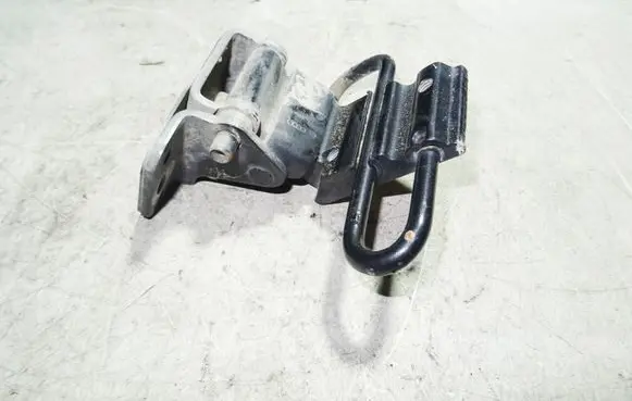 Audi A6 S6 C5 4B Rear door lower hinge 4B0833411B