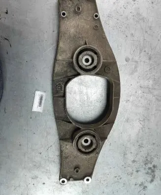 Mercedes-Benz S W221 Rear differential/diff mount bracket A2213503608