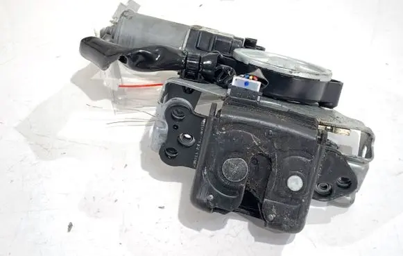 Toyota RAV 4 (XA40) Tailgate exterior lock 1638000790
