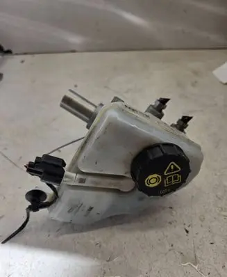 Jaguar XF X260 Master brake cylinder 03350885651
