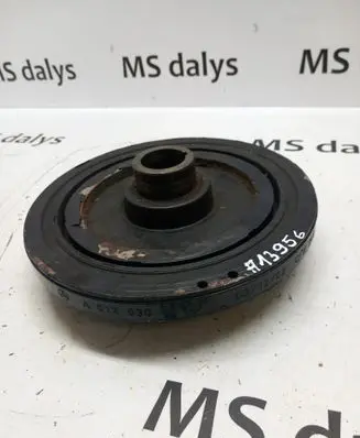 Mercedes-Benz CLS C219 Crankshaft pulley A6130300003 6130300003