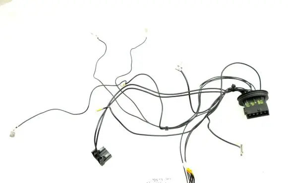 Opel Meriva B Headlight/headlamp wiring loom/harness 13305778 13253632