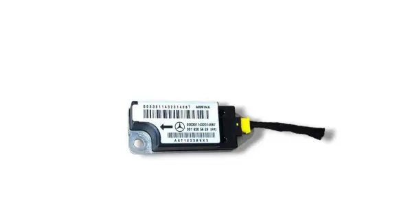Mercedes-Benz E W210 Airbag deployment crash/impact sensor 0018205626
