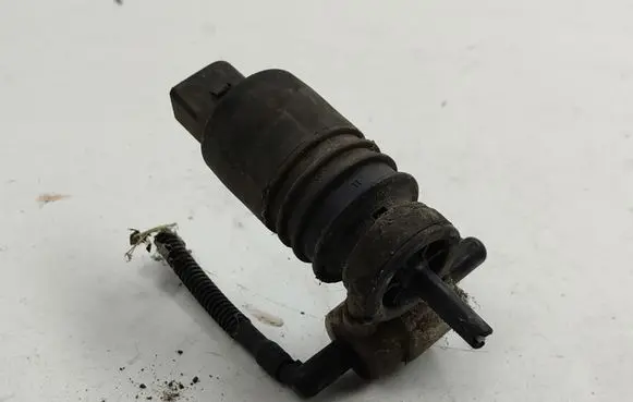 Audi A4 S4 B7 8E 8H Windscreen/windshield washer pump 1T0955651