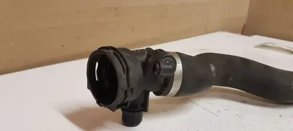 BMW 1 F20 F21 Engine coolant pipe/hose 1712781112705 81112705