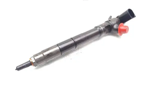 Audi A3 S3 8V Fuel injector 04L130277D 28370681