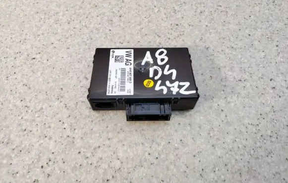 Audi A8 S8 D4 4H Gateway control module 4H0907468D
