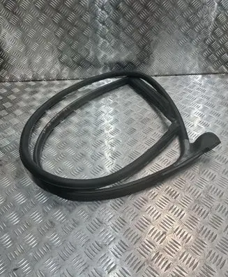 Audi A5 Front door rubber seal VW20558