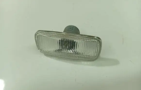 Fiat Freemont Front fender indicator light 