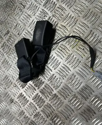 Dacia Duster II Rear seatbelt buckle
