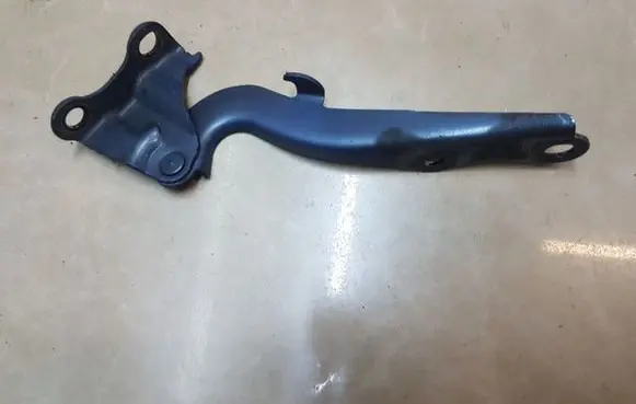 Toyota Prius (XW20) Engine bonnet/hood hinges