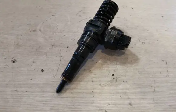 Volkswagen Phaeton Fuel injector 07Z130073H 0414720220