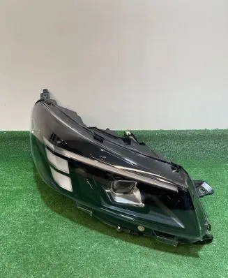 Opel Vivaro Headlight/headlamp 9847209880 LE21A6487