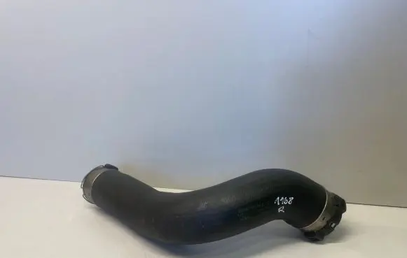 BMW 5 F10 F11 Intercooler hose/pipe 7810615