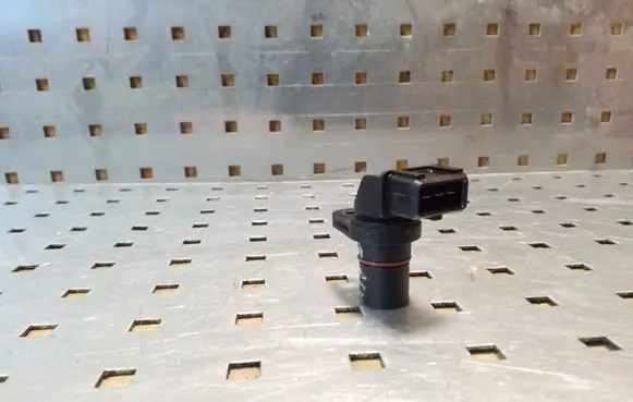 Opel Antara Camshaft position sensor