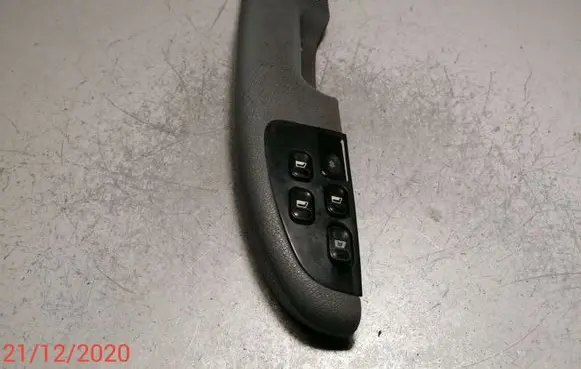 Peugeot 806 Electric window control switch 147119007