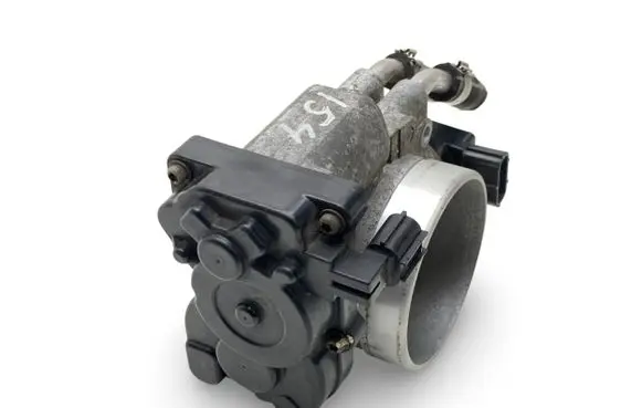 Jaguar XJ X350 Throttle valve 2W939F991BD