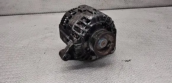 Audi A6 S6 C5 4B Generator/alternator