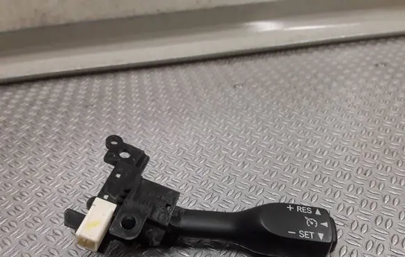 Toyota Corolla Verso AR10 Cruise control stalk 