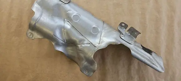 Mercedes-Benz GL X166 Heat shield in engine bay A2780944820 2780944820