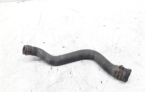 Volkswagen Golf IV Engine coolant pipe/hose