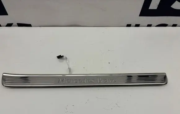 Mercedes-Benz S AMG W222 Front sill trim cover A2226805435 A2226809135