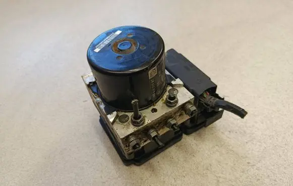 Skoda Superb B6 (3T) ABS Pump 1K0614517AT 1K0907379AJ 10021204814