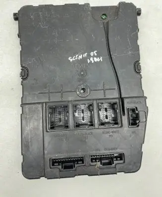 Renault Scenic II - Grand scenic II Comfort/convenience module 8200309690 S118400220D