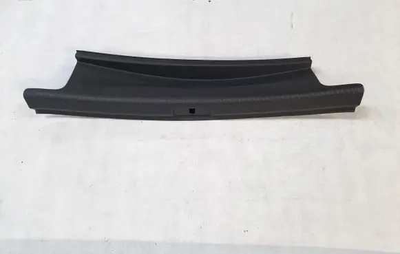 Volkswagen Golf VII Trunk/boot sill cover protection 5G6863459