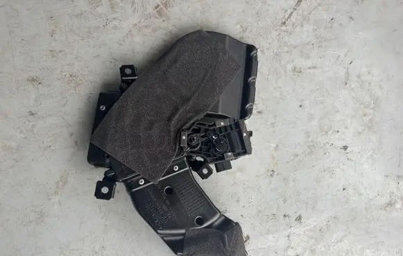 Cabin air duct channel