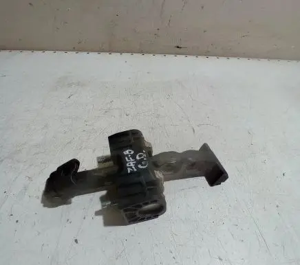 Opel Zafira B Rear door check strap stopper 13214193