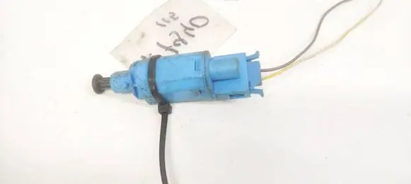 Volkswagen Golf III Brake pedal sensor switch 1H0927189