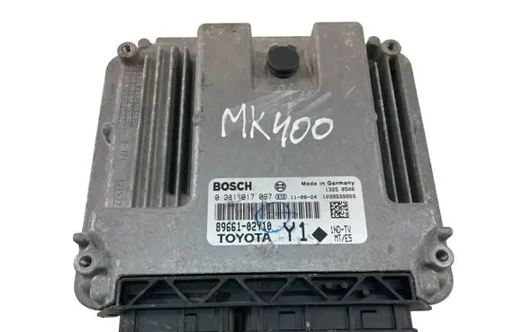 Toyota Auris 150 Engine control unit/module ECU 8966102Y10 0281017097