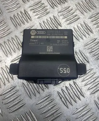 Volkswagen PASSAT B6 Gateway control module 3C0907951A 3C0907530A 402063F