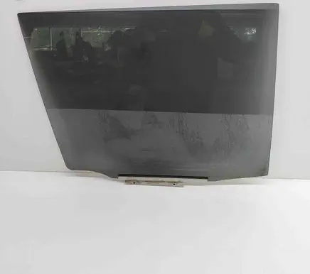 Toyota Land Cruiser (BJ70) Rear door window glass 6810360390