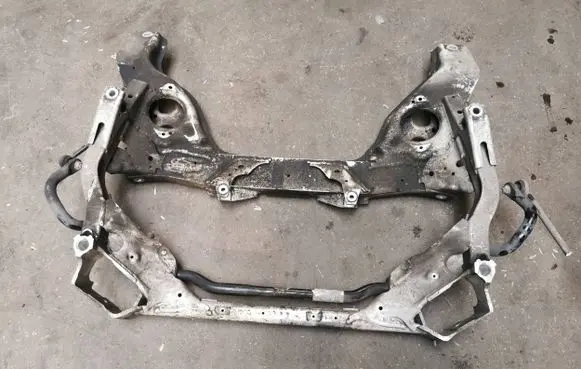 BMW 1 E81 E87 Front subframe 503545464