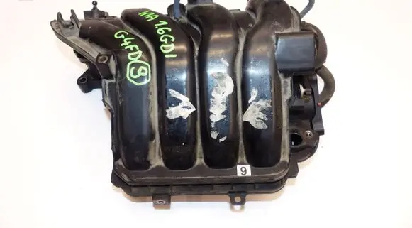 KIA Sportage Intake manifold