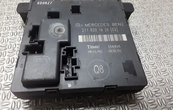 Mercedes-Benz E W211 Door control unit/module 2118201626
