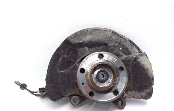 Volvo XC90 Front wheel hub spindle knuckle 08630770 P30683086