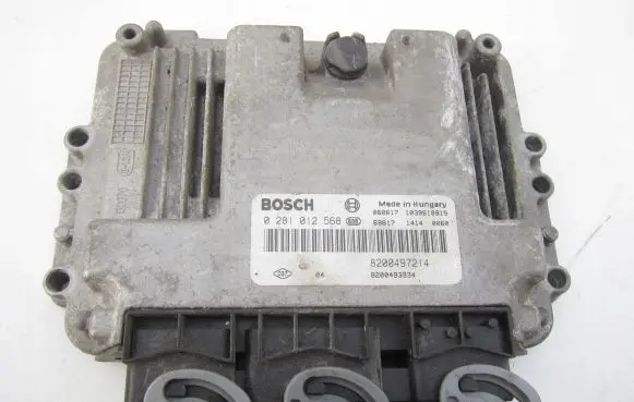Renault Trafic II (X83) Engine control unit/module 8200497214