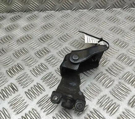 Hyundai H-1, Starex, Satellite Sliding door upper roller guide/hinge 839404H000