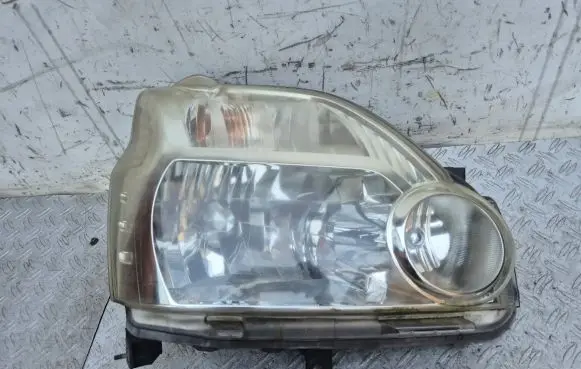 Nissan X-Trail T31 Headlight/headlamp HCR598
