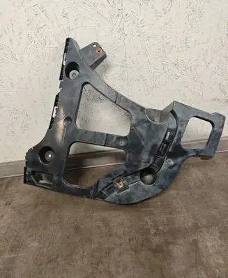 BMW X5 E70 Rear bumper mounting bracket 7158445