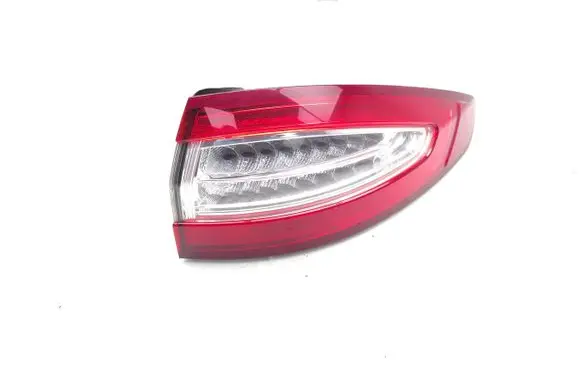 Ford Mondeo MK V Rear/tail lights DS73-13404-FJ 21030208